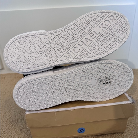 NEW Michael Kors Evy Empire Logo Jacquard High-Top Sneaker Blck/Optic White Sz 8 - Picture 9 of 13